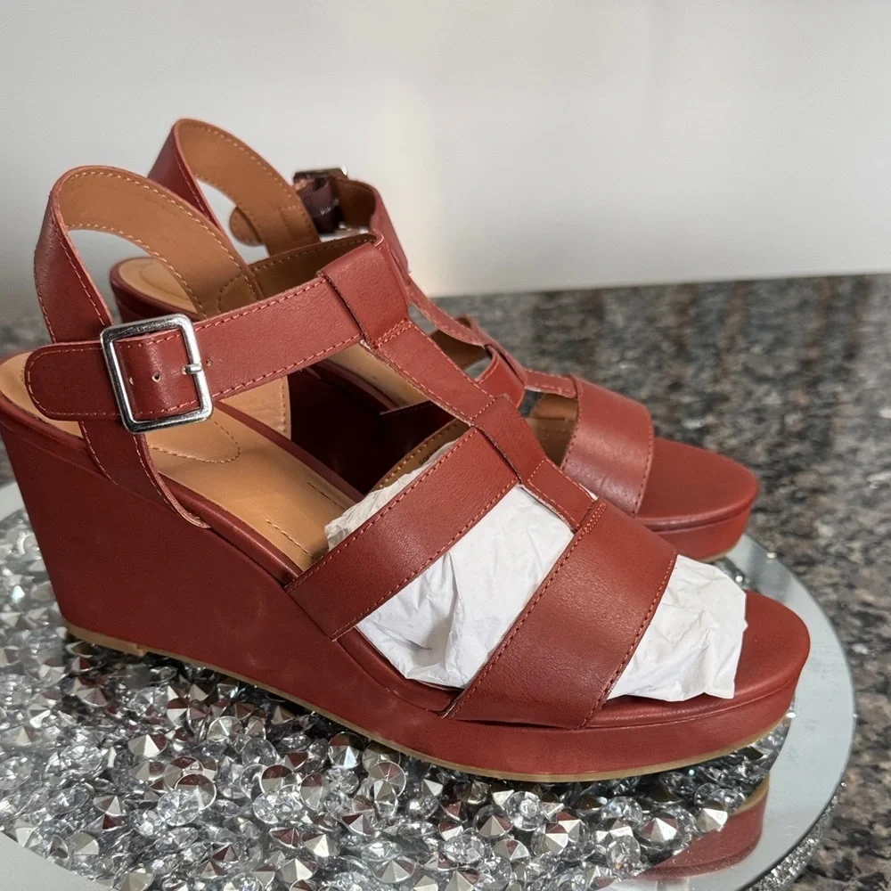 Style & Co. Deep Camel Wedge open toe strappy Sandals NEW 10